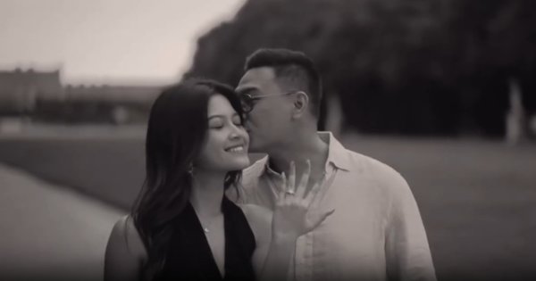 Yoriko Angeline Dilamar Pembalab Aldio Oekon di Paris