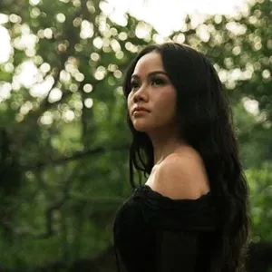 Yura Yunita
