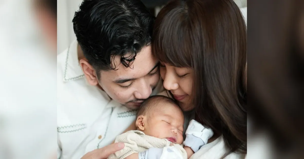 Adinda thomas raka akmal