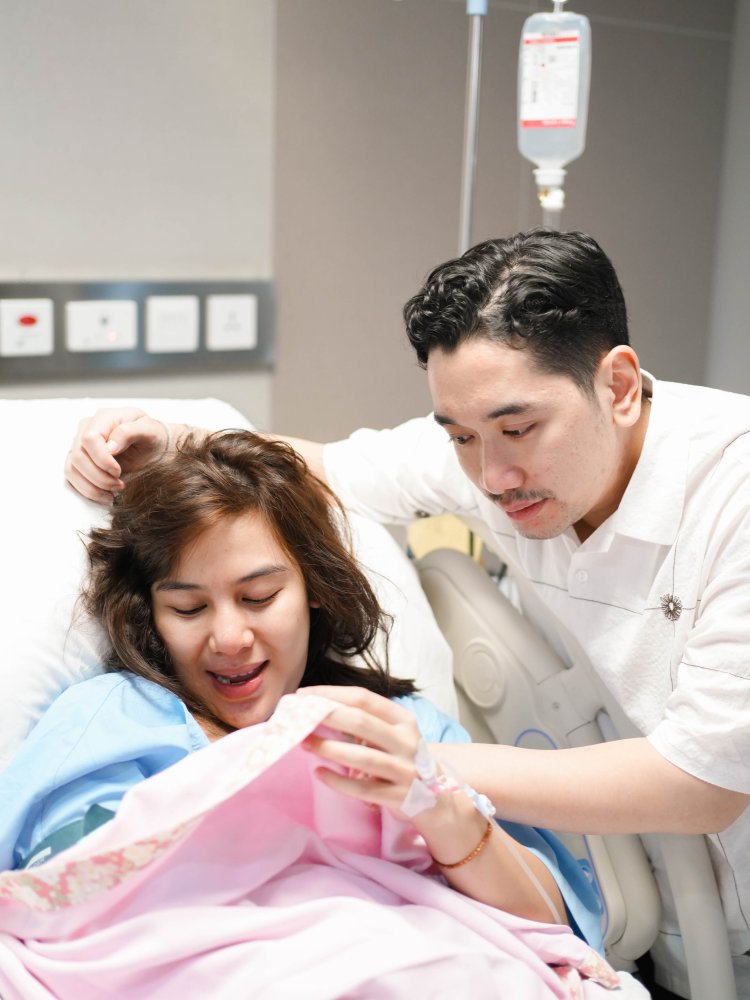 Adinda thomas raka akmal 2 Saat menyambut kehadiran sang buah hati (Foto: Instagram/adindathomas)