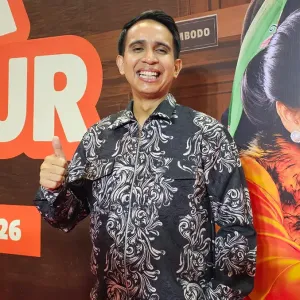 Andovi da Lopez di Gala Premiere Bapak Paling Jujur