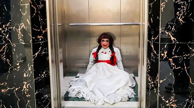 Annabelle hasil makeup Oppa Adams di redaksi Vivia Media