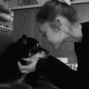 Ariana Grande dan Coco