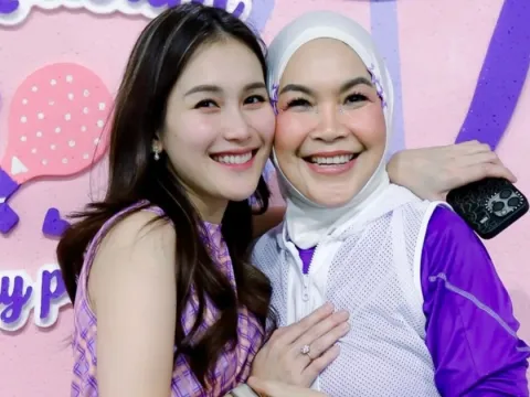 Ayu ting ting umi kalsum