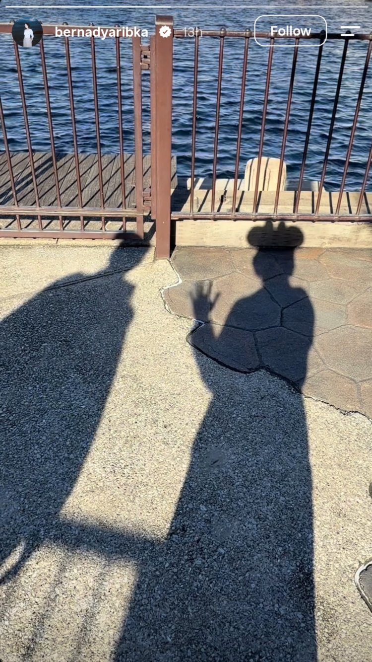 Bernadya dengan sosok misterius (Foto: Instagram/bernadyaribka)