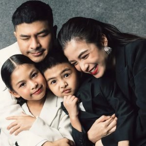 Chelsea Olivia dan keluarga