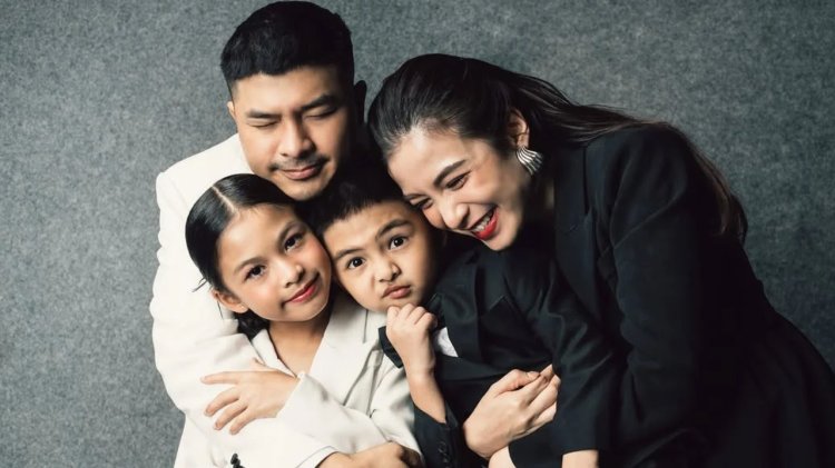 Chelsea Olivia dan keluarga