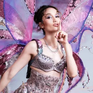 Cinta Laura Victoria's Secret