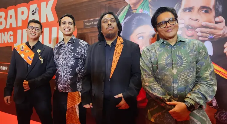 David Nurbianto Andovi da Lopez Benidictus Siregar dan Fajar Nugros