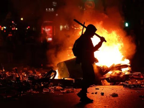 Demo Paris, Prancis