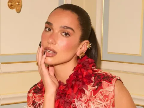 Dua Lipa