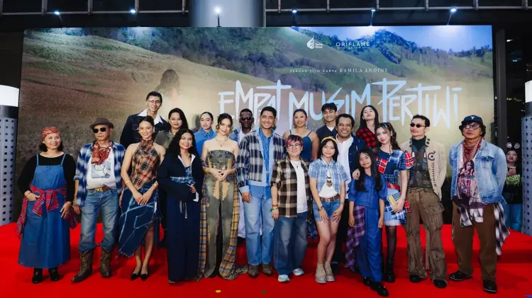 Gala Premiere Empat Musim Pertiwi