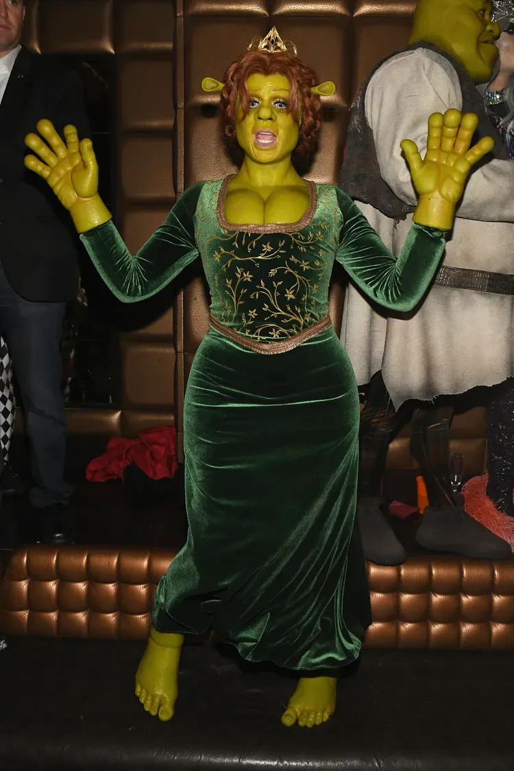 Heidi Klum Princess Fiona Heidi Klum sebagai Princess Fiona. Foto: Dok. Craig Barritt/Getty Images via InStyle