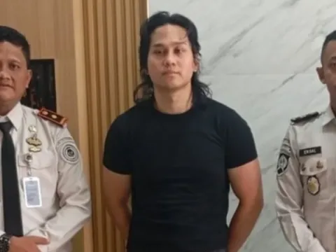 Indra kenz kasus penjara