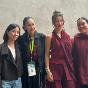 Jennifer Bachdim jelang peragaan busana Miracle Runway