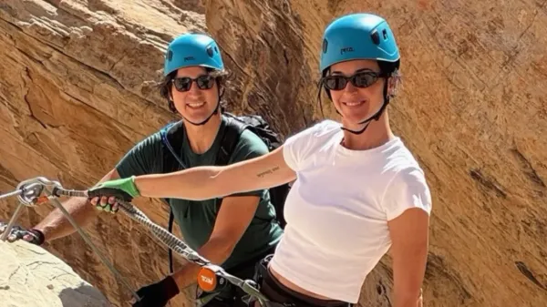 Katy Perry dan Justin Trudeau Panjat Tebing