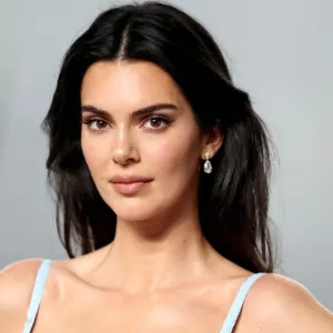 Kendall jenner underglazing skincare