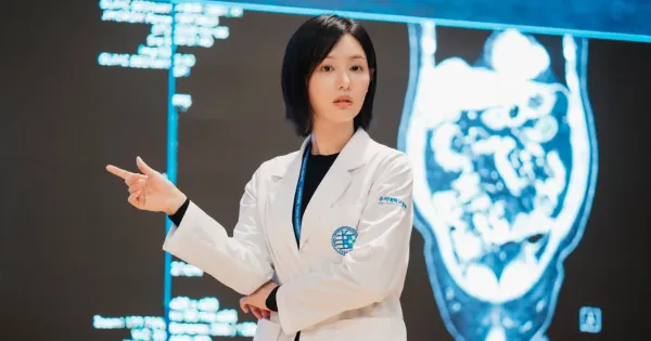 Kim Ji Won Doctor X Mafia in White Kim Ji Won Doctor X Mafia in White