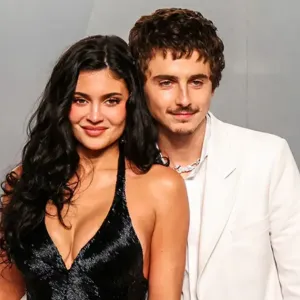Kylie Jenner dan Timothee Chalamet