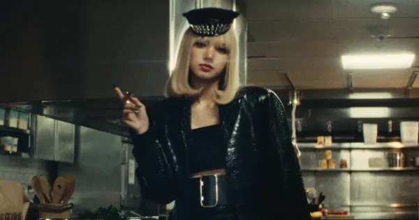 Lisa BLACKPINK Tarantino Lisa BLACKPINK Tarantino