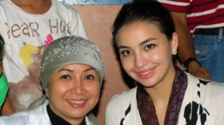 Manohara dan Daisy Fajarina