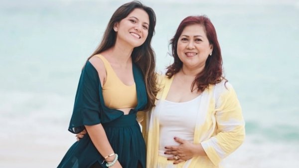 Marsha Aruan dan Ibunda
