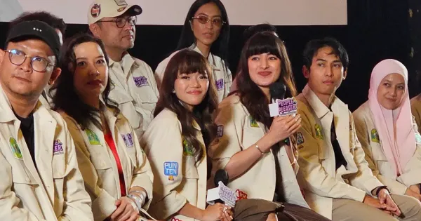 Mawar de Jongh saat konferensi pers film People Pleaser