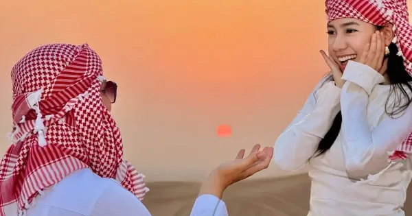 Momen lamaran Hafidzan Syauqi dan Zia Riza Momen lamaran Hafidzan Syauqi dan Zia Riza
