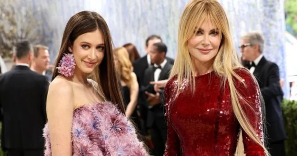 Nicole Kidman dan Sunday Rose Met Gala