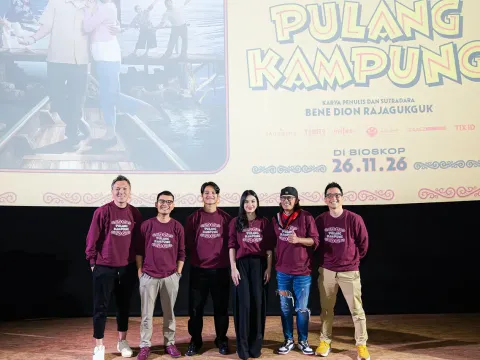 Peluncuran official trailer film 'Pulang Kampung'
