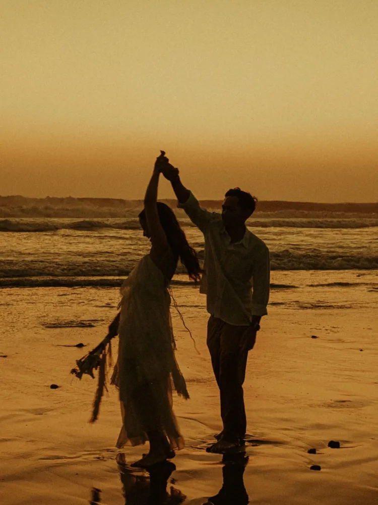 Prewedding Azriel Hermansyah dan Sarah Menzel (5) Pemotretan saat golden hour. Foto: Dok. Instagram @ssarah_menzel