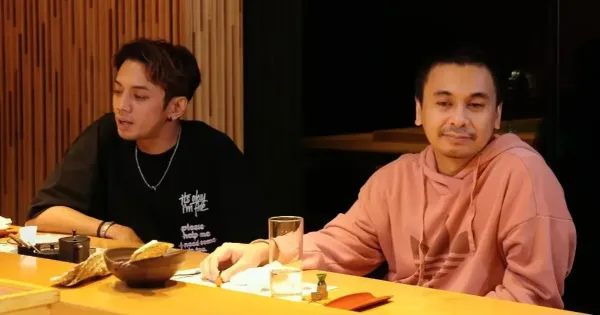 Raditya Dika dan Tepe