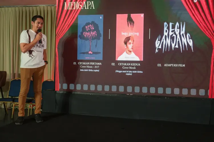 Rama Michael saat menjelaskan proyek film Begu Ganjang