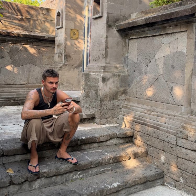 Romeo beckham Romeo saat di Bali (Foto: Instagram/romeobeckham)