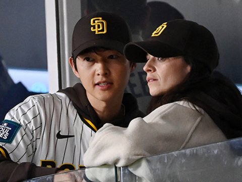 Song Joong-ki dan Katie Louise Sounders,