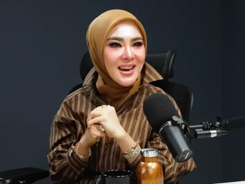 Syahrini (3)