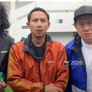 Trio bajaj para pencari tuhan ppt