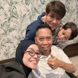 Tukul arwana rizky billar lesti kejora