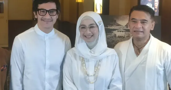 Vino G Bastian, Desy Ratnasari dan Donny Damara Vino G Bastian, Desy Ratnasari dan Donny Damara